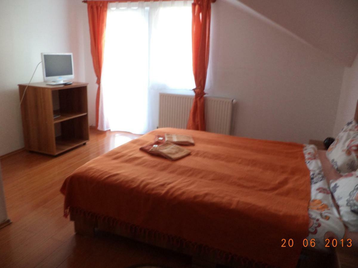Casa Bella Villa Rîşnov Eksteriør billede